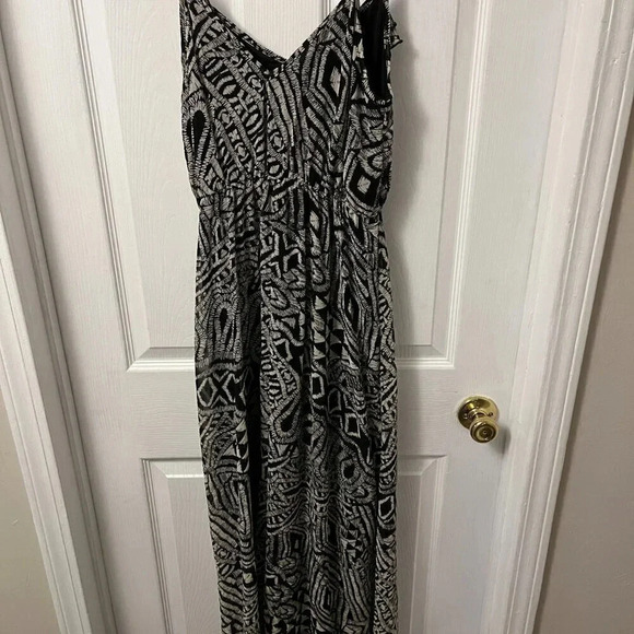 Women’s Final Touch Dress Size Medium - Picture 2 of 6